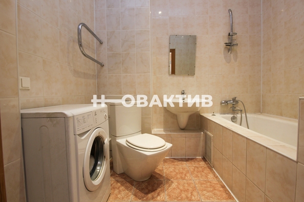 
  Сдается 1-комн. квартира, 56 м², Галущака ул, д. 1
. Фото 11.
