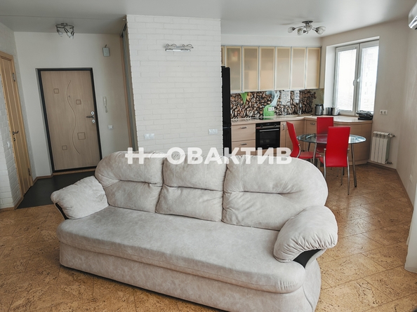 
  Продается 3-комн. квартира, 84.2 м², Гребенщикова ул, д. 8
. Фото 10.