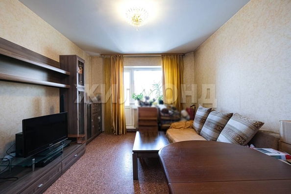
  Продается 2-комн. квартира, 55.8 м², Колхидская ул, д. 29
. Фото 7.
