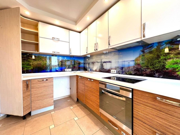 
  Продается 2-комн. квартира, 69.4 м², Колхидская ул, д. 31
. Фото 5.