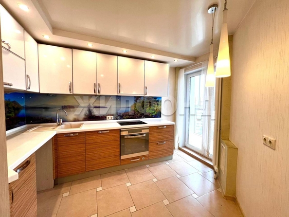 
  Продается 2-комн. квартира, 69.4 м², Колхидская ул, д. 31
. Фото 6.