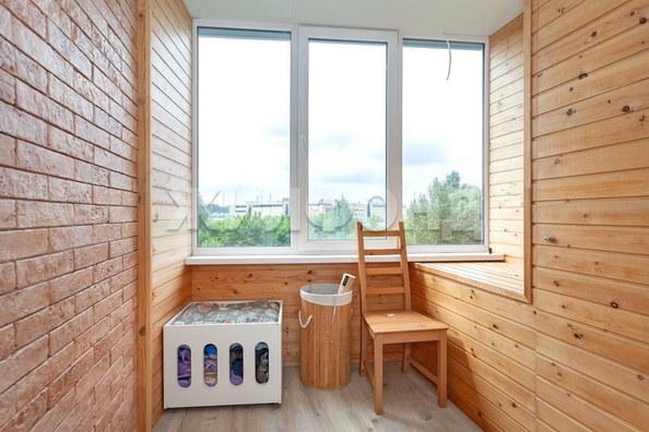 
  Продается 3-комн. квартира, 63.3 м², Демакова ул, д. 18
. Фото 6.