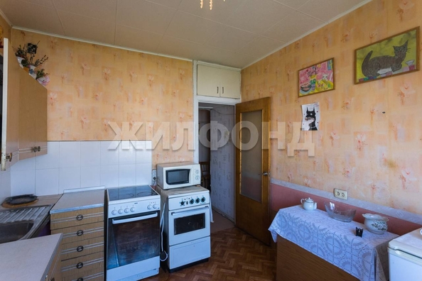 
  Продается 3-комн. квартира, 62.7 м², Рассветная ул, д. 17
. Фото 6.