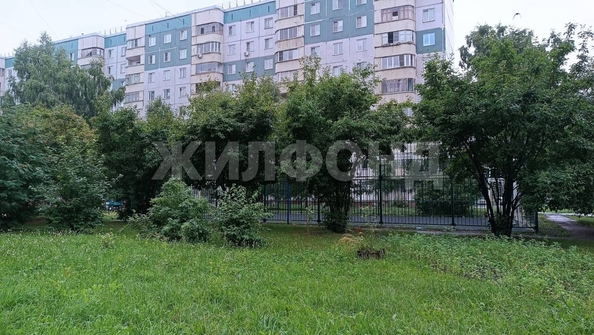 
  Продается 4-комн. квартира, 77.4 м², Троллейная ул, д. 132
. Фото 23.