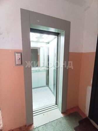 
  Продается 4-комн. квартира, 77.2 м², В. Высоцкого ул, д. 41
. Фото 18.