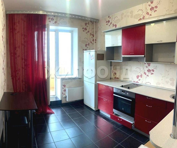 
  Продается 1-комн. квартира, 35.6 м², Виктора Уса ул, д. 1
. Фото 1.