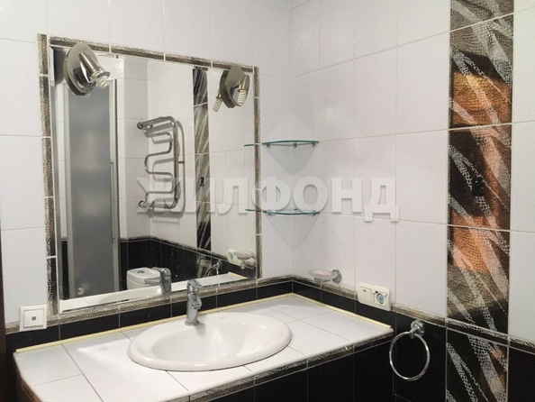 
  Продается 4-комн. квартира, 71.2 м², Зорге ул, д. 185/1
. Фото 14.
