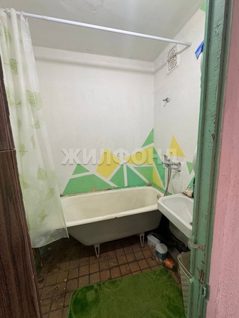 
  Продается 2-комн. квартира, 50.3 м², Троллейная ул, д. 152/1
. Фото 5.