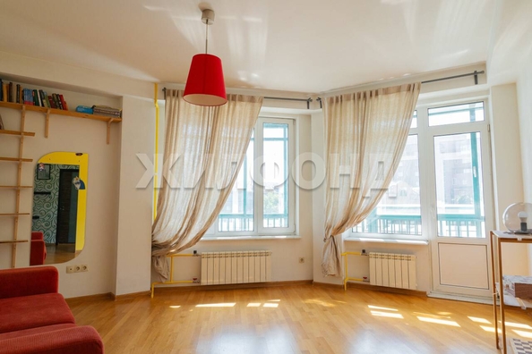 
  Продается 1-комн. квартира, 37.1 м², Советская ул, д. 95
. Фото 3.
