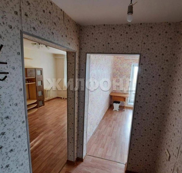 
  Продается 1-комн. квартира, 35.2 м², Петухова ул, д. 6/5
. Фото 3.