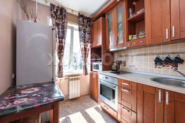 
  Продается 1-комн. квартира, 29.5 м², Ленинградская ул, д. 149
. Фото 2.