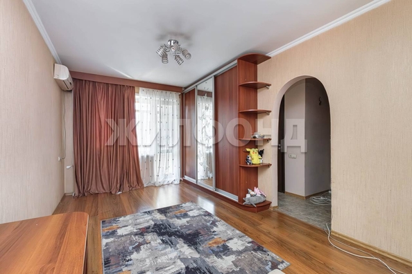 
  Продается 1-комн. квартира, 29.5 м², Ленинградская ул, д. 149
. Фото 4.