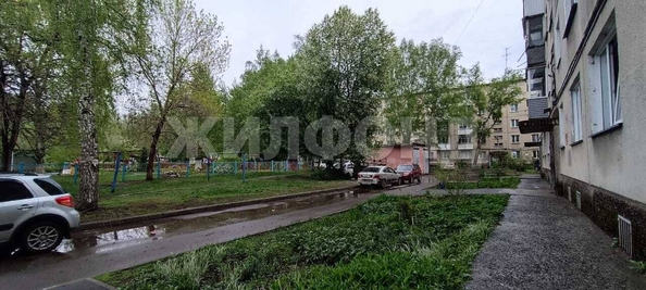 
  Продается 3-комн. квартира, 58.5 м², Забалуева ул, д. 80
. Фото 9.