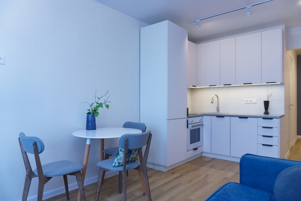 
  Продам 2-комн. квартиру, 42 м², Дуси Ковальчук ул, д. 378Б
. Фото 9.