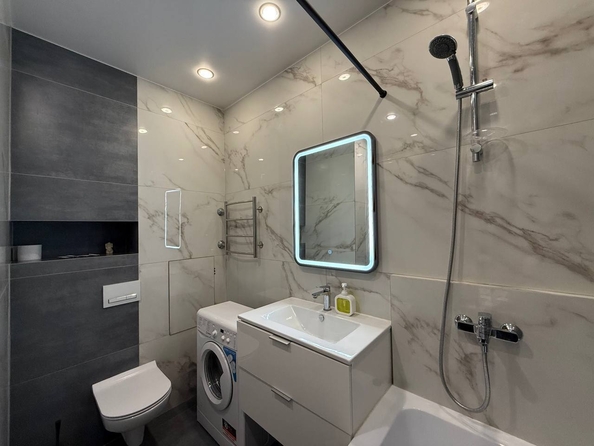 
  Сдается посуточно 1-комн. квартира, 40 м², Николая Островского ул, д. 195
. Фото 15.