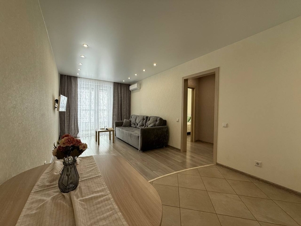 
  Сдается посуточно 1-комн. квартира, 40 м², Немировича-Данченко ул, д. 148/2
. Фото 5.