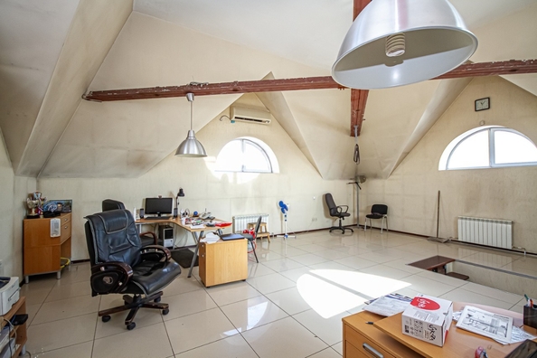 
  Продам 3-комн. квартиру, 150.1 м², Кошурникова ул, д. 53/1
. Фото 5.