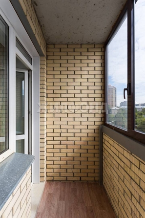 
  Продается 1-комн. квартира, 40 м², Серебряные ключи ул, д. 6
. Фото 3.