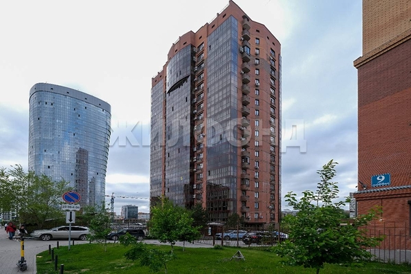 
  Продается 3-комн. квартира, 55 м², Кавалерийская ул, д. 7
. Фото 2.