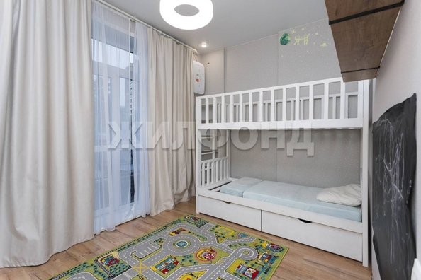 
  Продается 3-комн. квартира, 55 м², Кавалерийская ул, д. 7
. Фото 10.