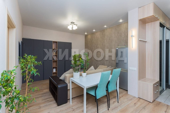 
  Продается 3-комн. квартира, 55 м², Кавалерийская ул, д. 7
. Фото 3.