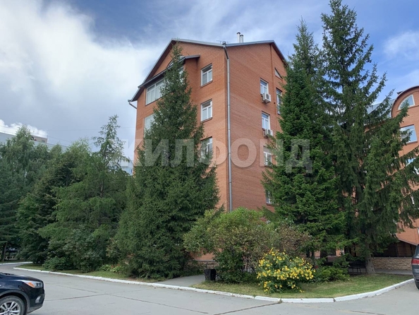 
  Продается 3-комн. квартира, 132.3 м², 2-й (4 мкр.) кв-л, д. 224
. Фото 13.