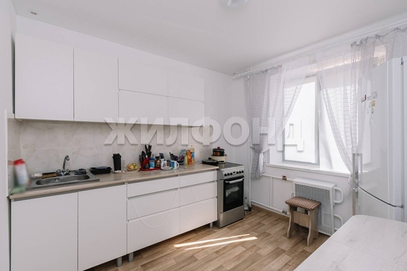 
  Продается 1-комн. квартира, 43.1 м², Петухова ул, д. 12/5
. Фото 2.