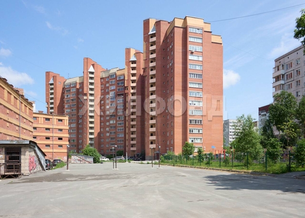 
  Продается 2-комн. квартира, 75.7 м², Федосеева ул, д. 2
. Фото 24.