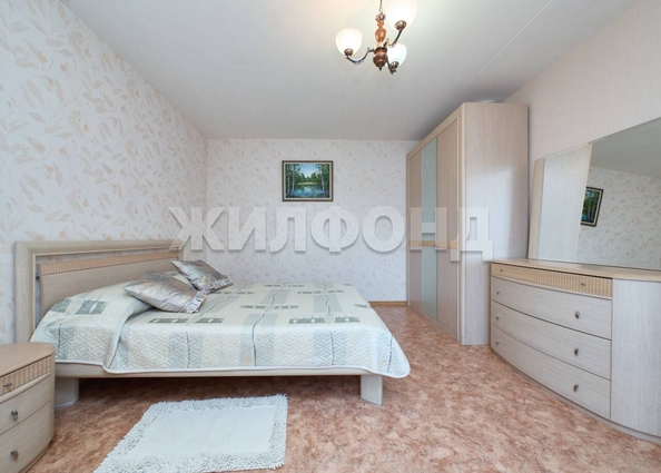 
  Продается 2-комн. квартира, 75.7 м², Федосеева ул, д. 2
. Фото 2.