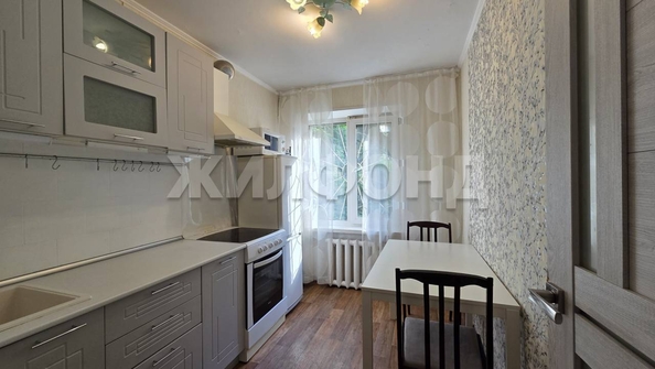 
  Продается 2-комн. квартира, 42.1 м², Линейная ул, д. 31/3
. Фото 21.