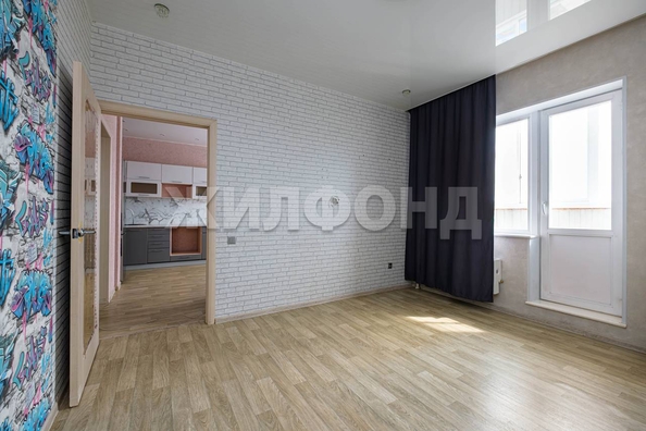 
  Продается 3-комн. квартира, 48 м², Виктора Уса ул, д. 11
. Фото 10.