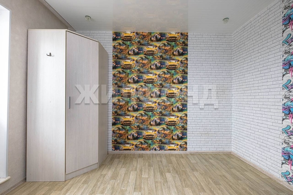 
  Продается 3-комн. квартира, 48 м², Виктора Уса ул, д. 11
. Фото 11.