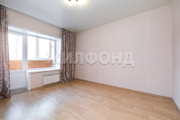 
  Продается 3-комн. квартира, 63.7 м², Новосибирская ул, д. 12
. Фото 12.