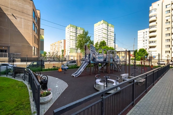 
  Продается 2-комн. квартира, 62 м², Авиастроителей ул, д. 18
. Фото 21.