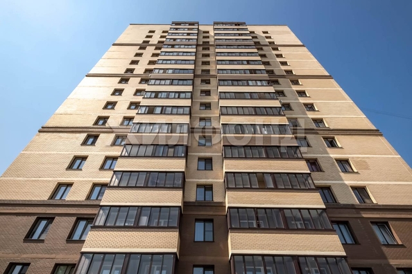 
  Продается 2-комн. квартира, 62 м², Авиастроителей ул, д. 18
. Фото 3.