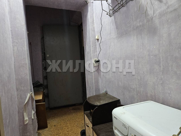 
  Продается 2-комн. квартира, 43 м², Бурденко ул, д. 40
. Фото 5.