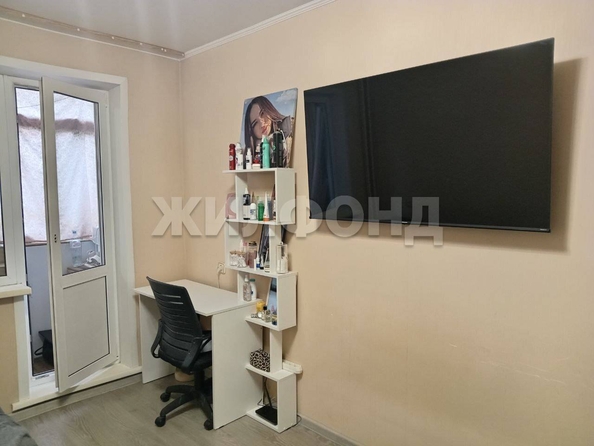 
  Продается 2-комн. квартира, 43.7 м², Троллейная ул, д. 20
. Фото 6.