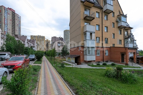 
  Продается 4-комн. квартира, 163.4 м², Зеленый Бор мкр, д. 5
. Фото 16.