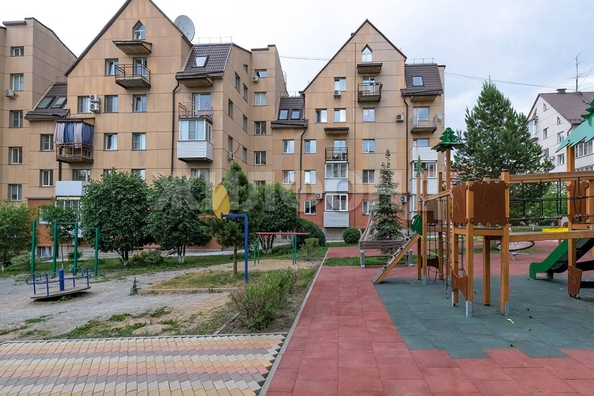 
  Продается 4-комн. квартира, 163.4 м², Зеленый Бор мкр, д. 5
. Фото 6.