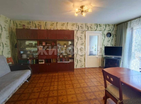 
  Продается 2-комн. квартира, 46 м², Сибирская ул, д. 28
. Фото 4.