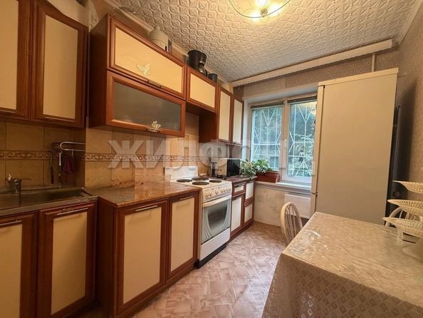 
  Продается 4-комн. квартира, 74 м², Гусинобродское ш, д. 27
. Фото 9.