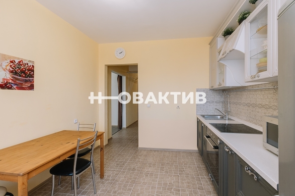 
  Продается 2-комн. квартира, 67.9 м², Сибревкома ул, д. 7/1
. Фото 9.