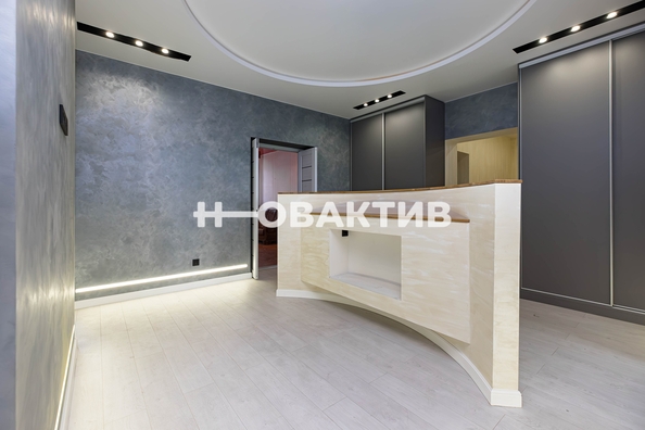 
  Продается 4-комн. квартира, 148 м², Народная ул, д. 26/1
. Фото 2.