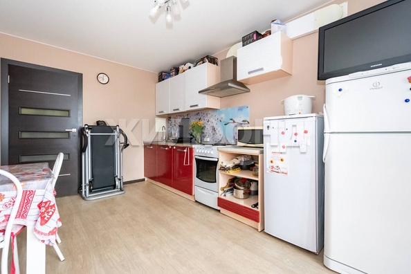 
  Продается 2-комн. квартира, 55 м², Тюленина ул, д. 16/1
. Фото 3.