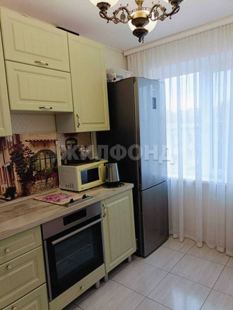 
  Продается 3-комн. квартира, 62.1 м², Толбухина ул, д. 27/2
. Фото 2.