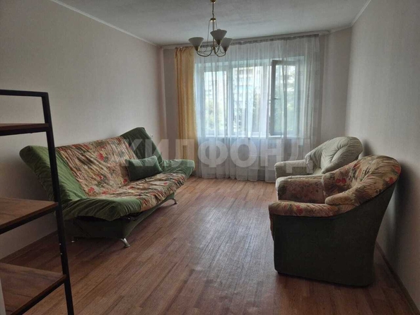 
  Сдается 2-комн. квартира, 63 м², Демакова ул, д. 6
. Фото 4.