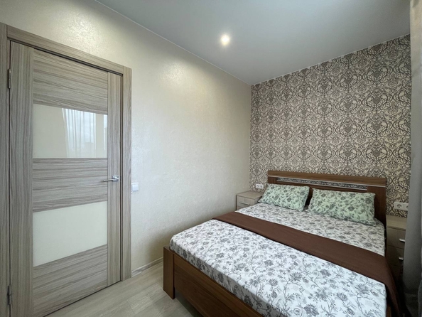 
  Сдается посуточно 1-комн. квартира, 40 м², Фабричная ул, д. 22
. Фото 2.