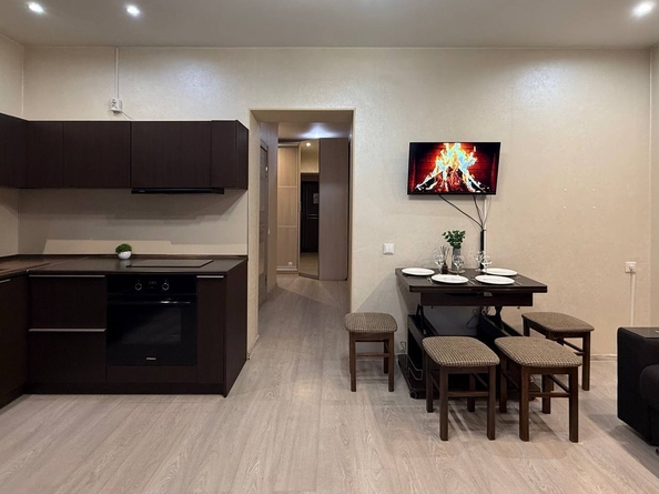 
  Сдается посуточно 1-комн. квартира, 40 м², Фабричная ул, д. 22
. Фото 8.