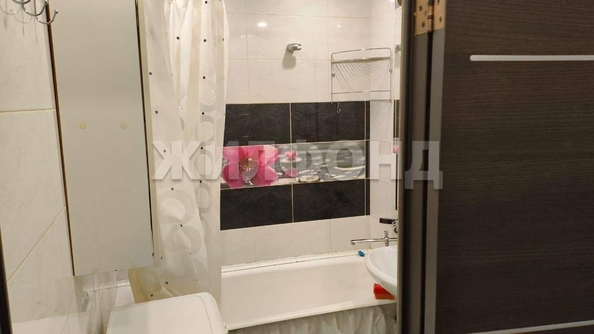 
  Продается 1-комн. квартира, 30.8 м², Челюскинцев ул, д. 46
. Фото 10.