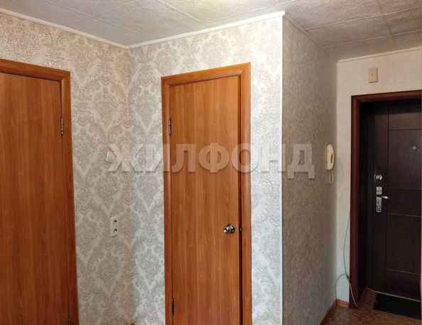 
  Продается 1-комн. квартира, 42.2 м², Кошурникова ул, д. 10
. Фото 2.